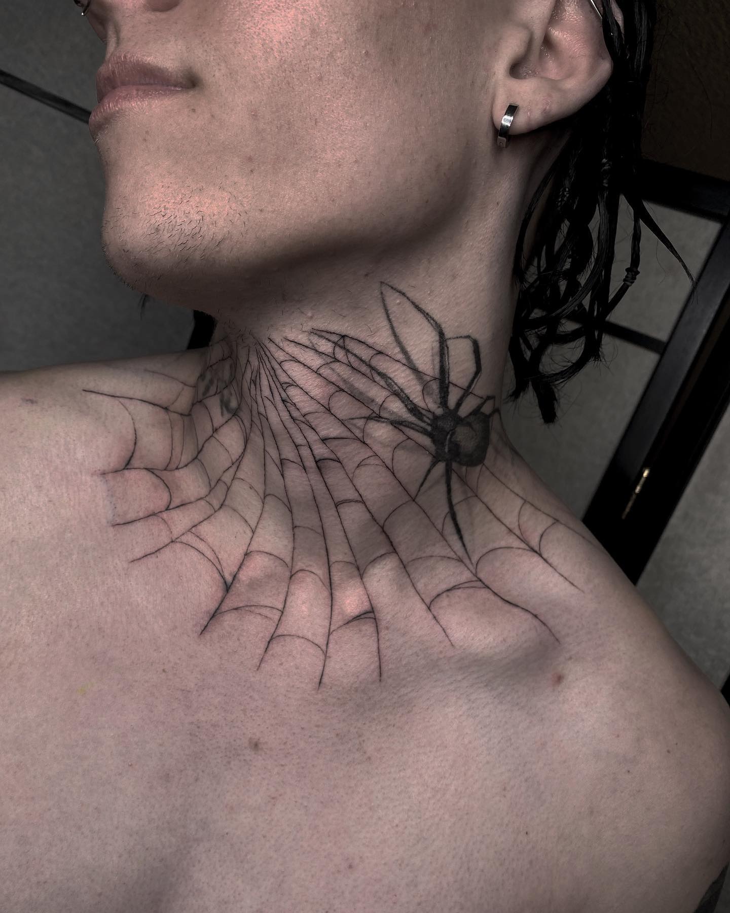 This neck idea is fun and bold at the same time. If you fancy larger tattoos and you’re into cool ideas + you’ve overcome your fear of insects, this will suit you.